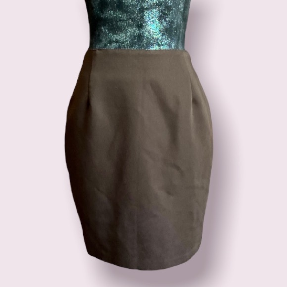 Michele New York Brown Pencil Skirt - Picture 1 of 10